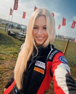 female WEC racer Jodie Sloss