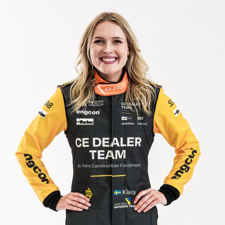 Klara Andersson in her race suit