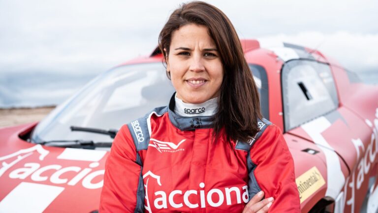 Laia Sanz in her race suit