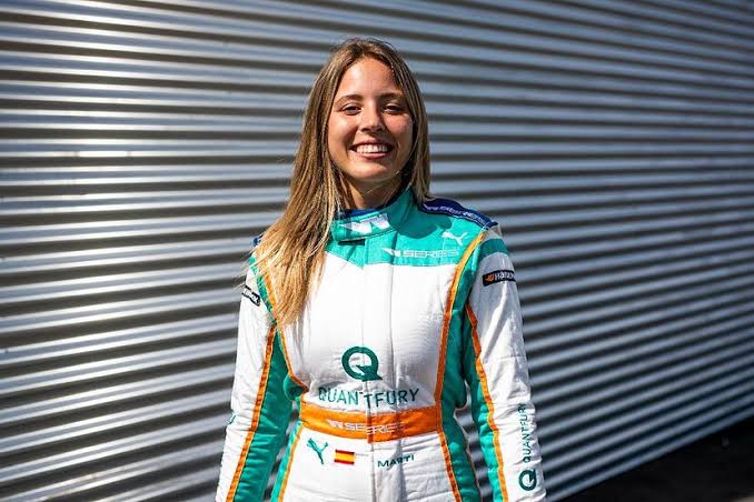 Enni Mälkönen in her race suit