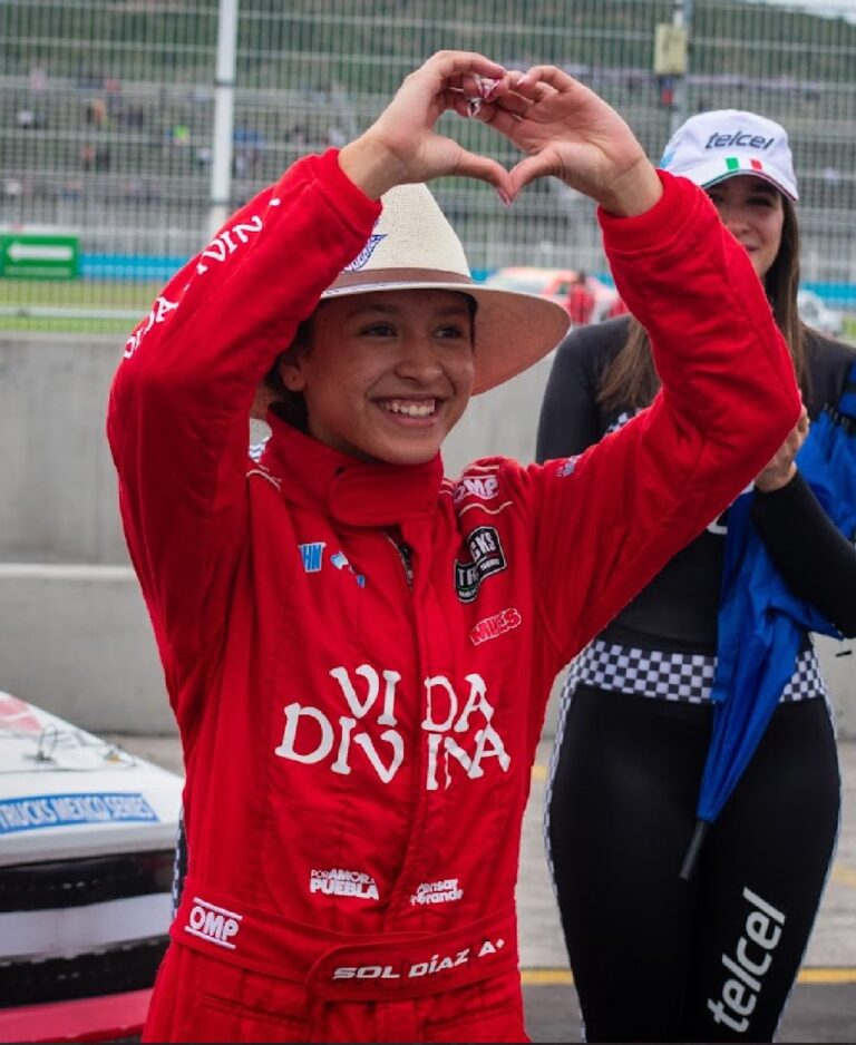 Sol Diaz in her race suit