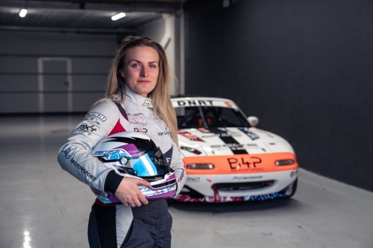 Bente Boer in her race suit