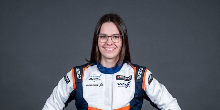 Jara Hain in her race suit