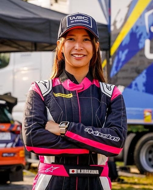 Mako Hirakawa in her race suit