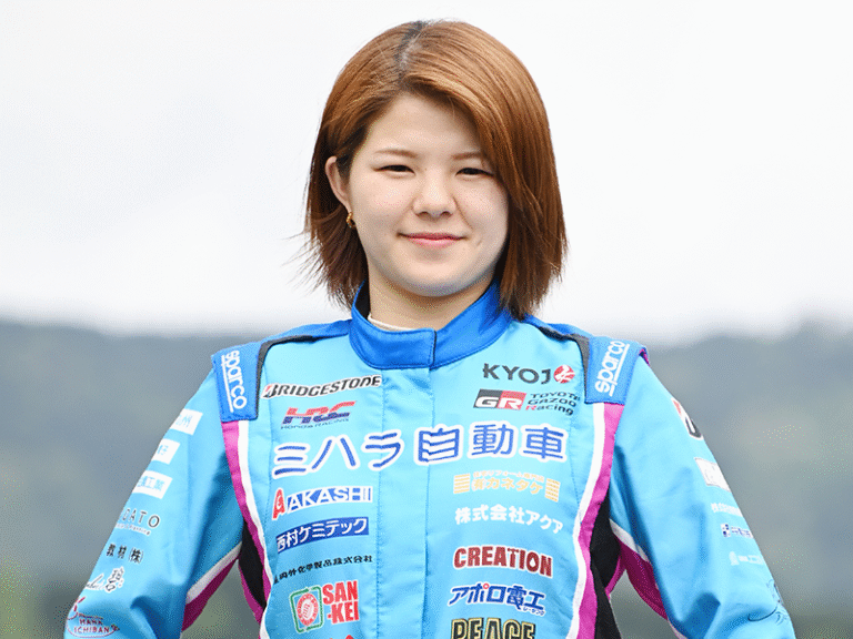 Kilei Kanemoto in her race suit