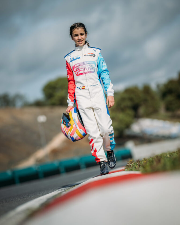 Alba Cueva in her race suit