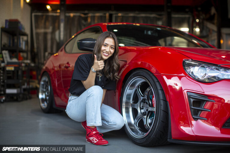 Maaya Orido in her race suit